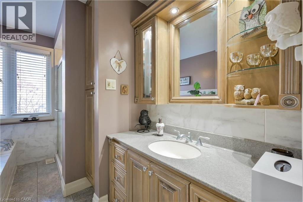 449 Anndale Road, Waterloo, Ontario  N2K 2E3 - Photo 24 - 40782526