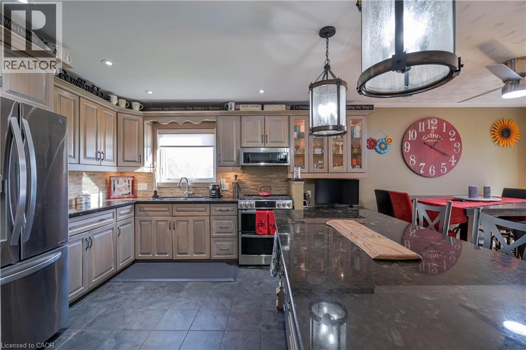 449 Anndale Road, Waterloo, Ontario  N2K 2E3 - Photo 8 - 40782526