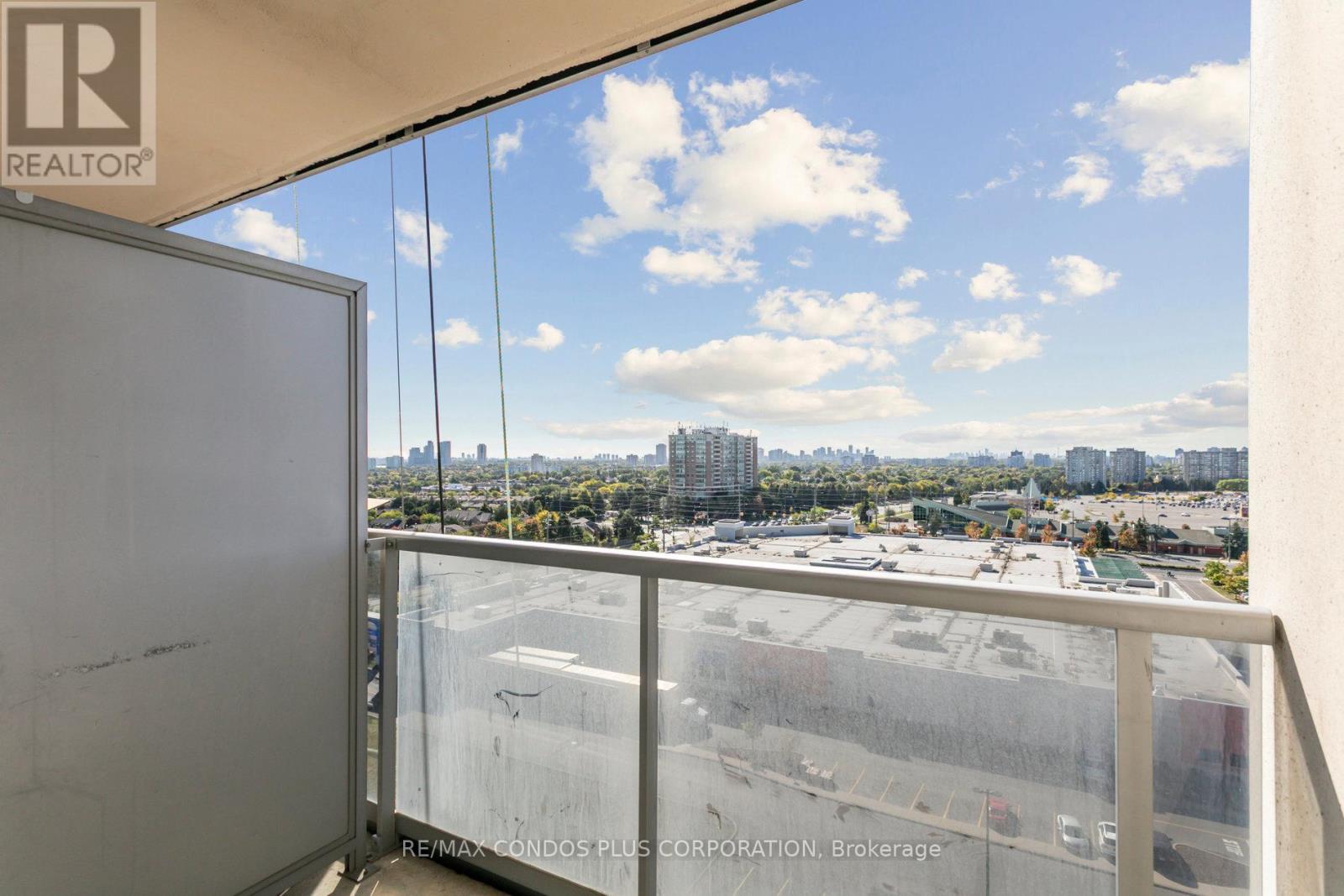 1202 - 7 North Park Road, Vaughan, Ontario  L4J 0C9 - Photo 13 - N12419201