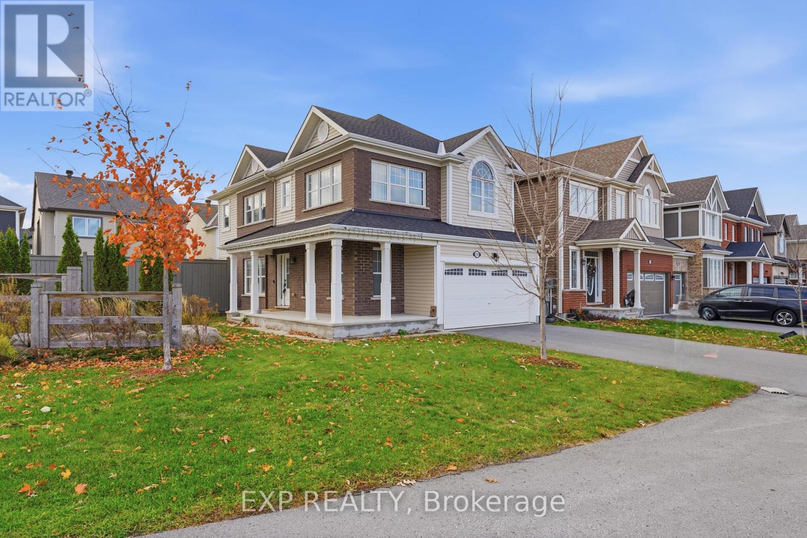 100 CRANESBILL ROAD, Ottawa, Ontario