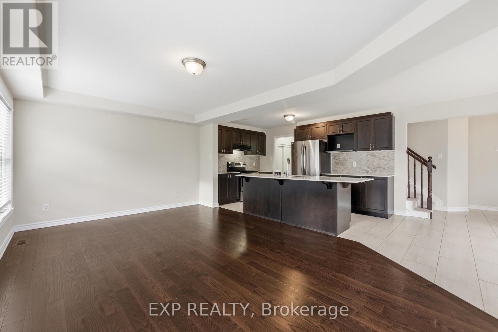 100 Cranesbill Road, Ottawa, Ontario  K2V 0J5 - Photo 16 - X12557524