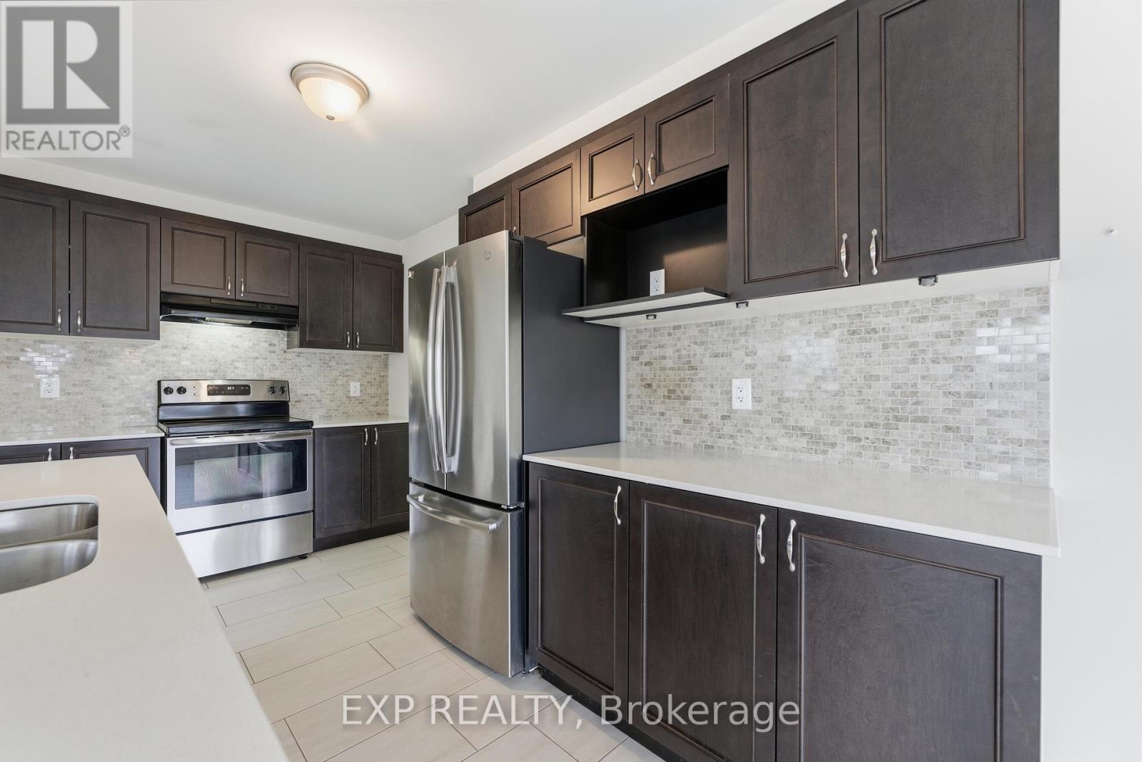 100 Cranesbill Road, Ottawa, Ontario  K2V 0J5 - Photo 21 - X12557524