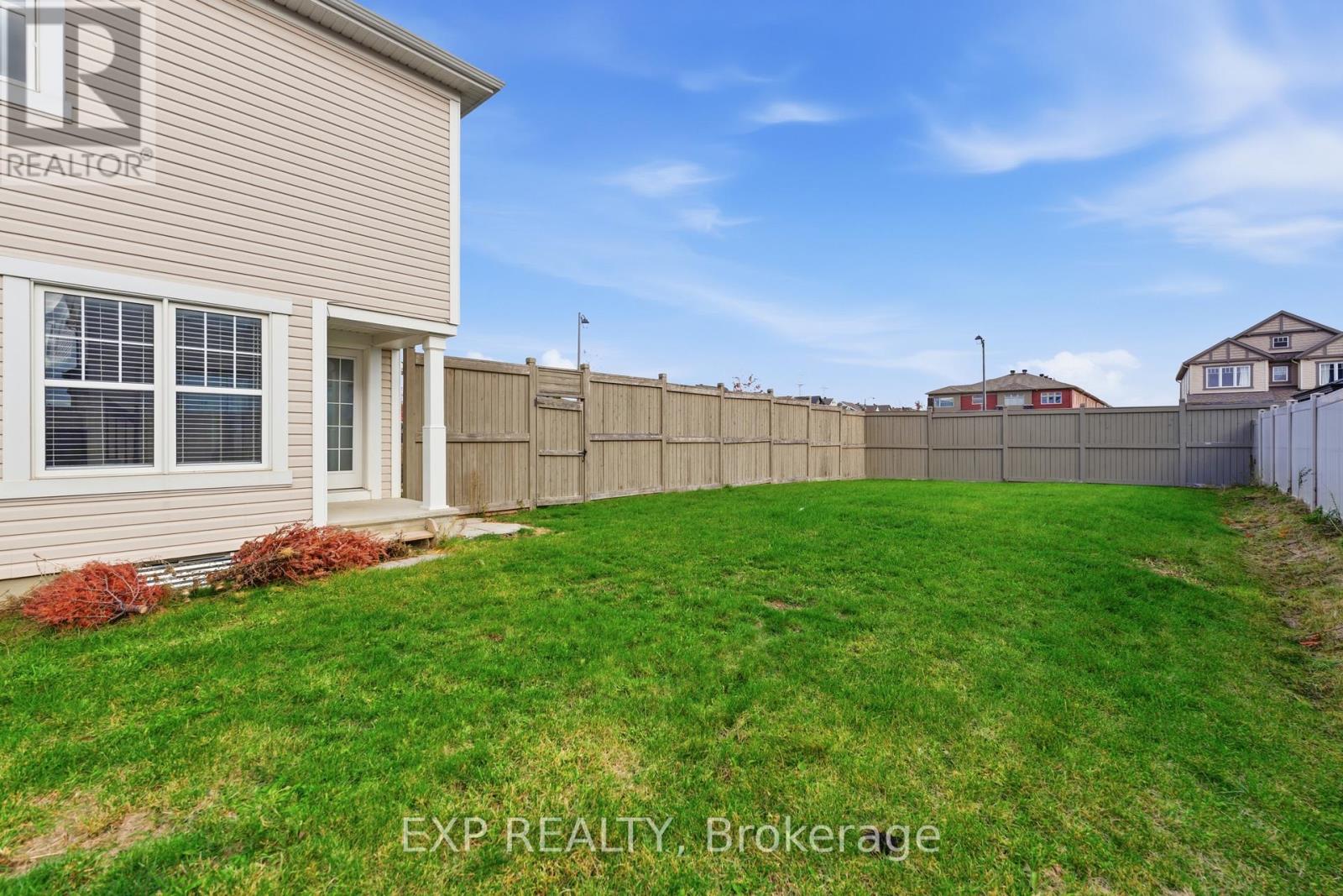 100 Cranesbill Road, Ottawa, Ontario  K2V 0J5 - Photo 5 - X12557524