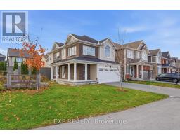 100 CRANESBILL ROAD, Ottawa, Ontario