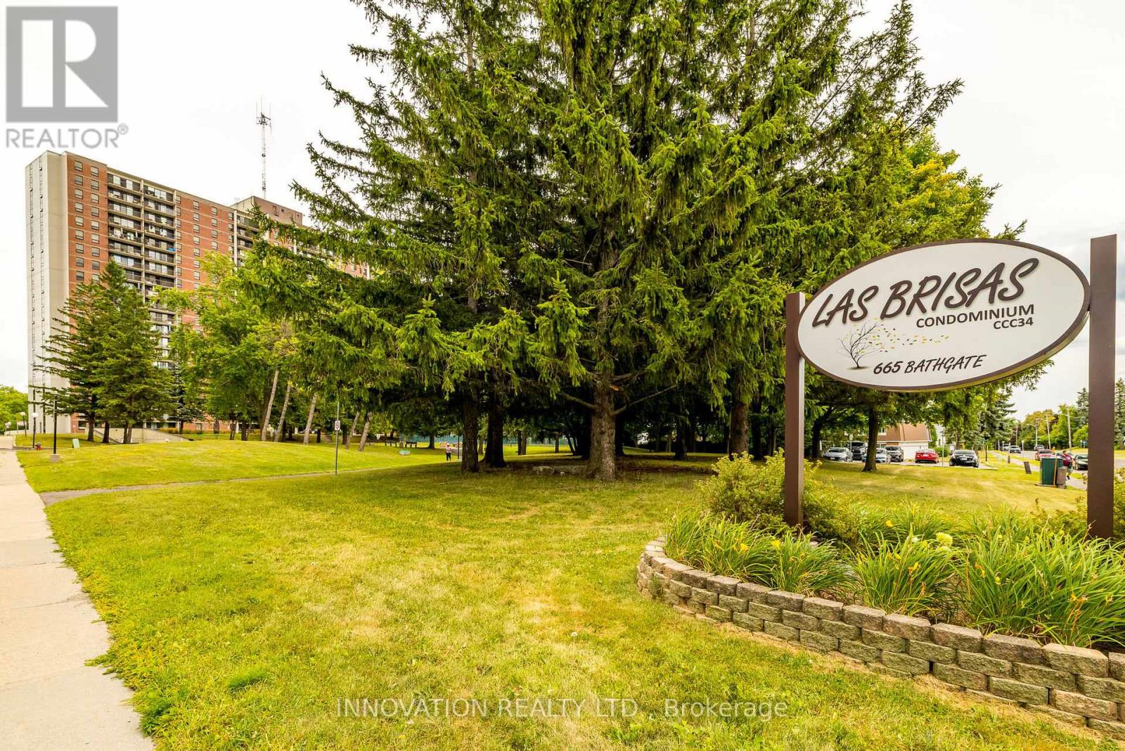 307 - 665 Bathgate Drive, Ottawa, Ontario  K1K 3Y4 - Photo 2 - X12557574