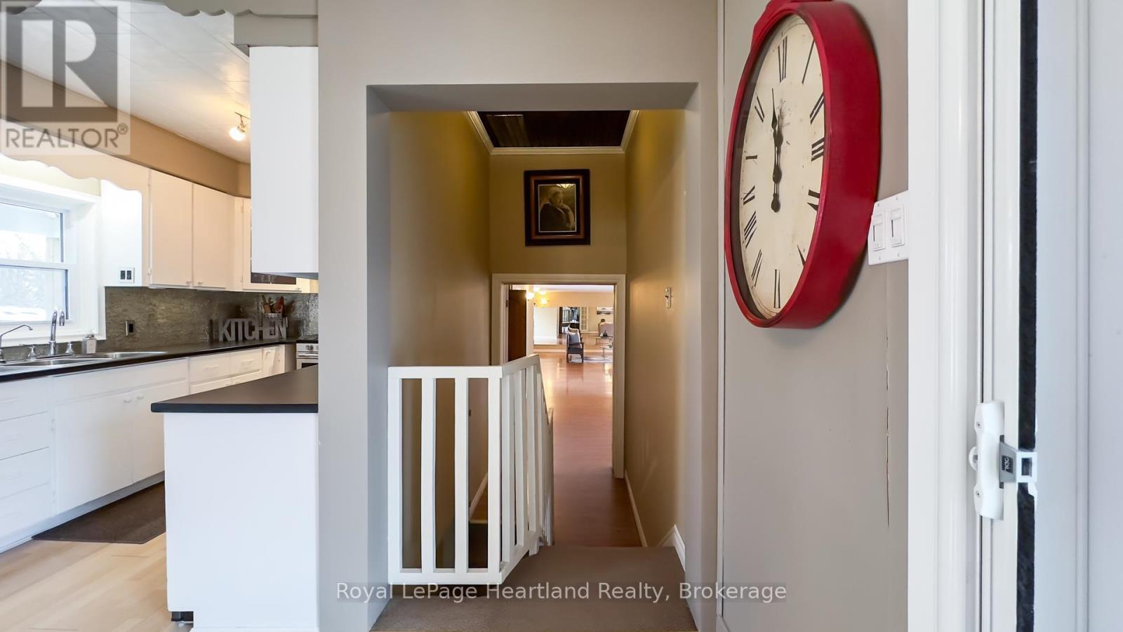 273 Hamilton Street, North Huron, Ontario  N0M 1H0 - Photo 33 - X12557568