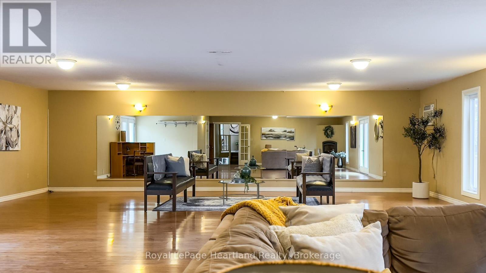 273 Hamilton Street, North Huron, Ontario  N0M 1H0 - Photo 43 - X12557568