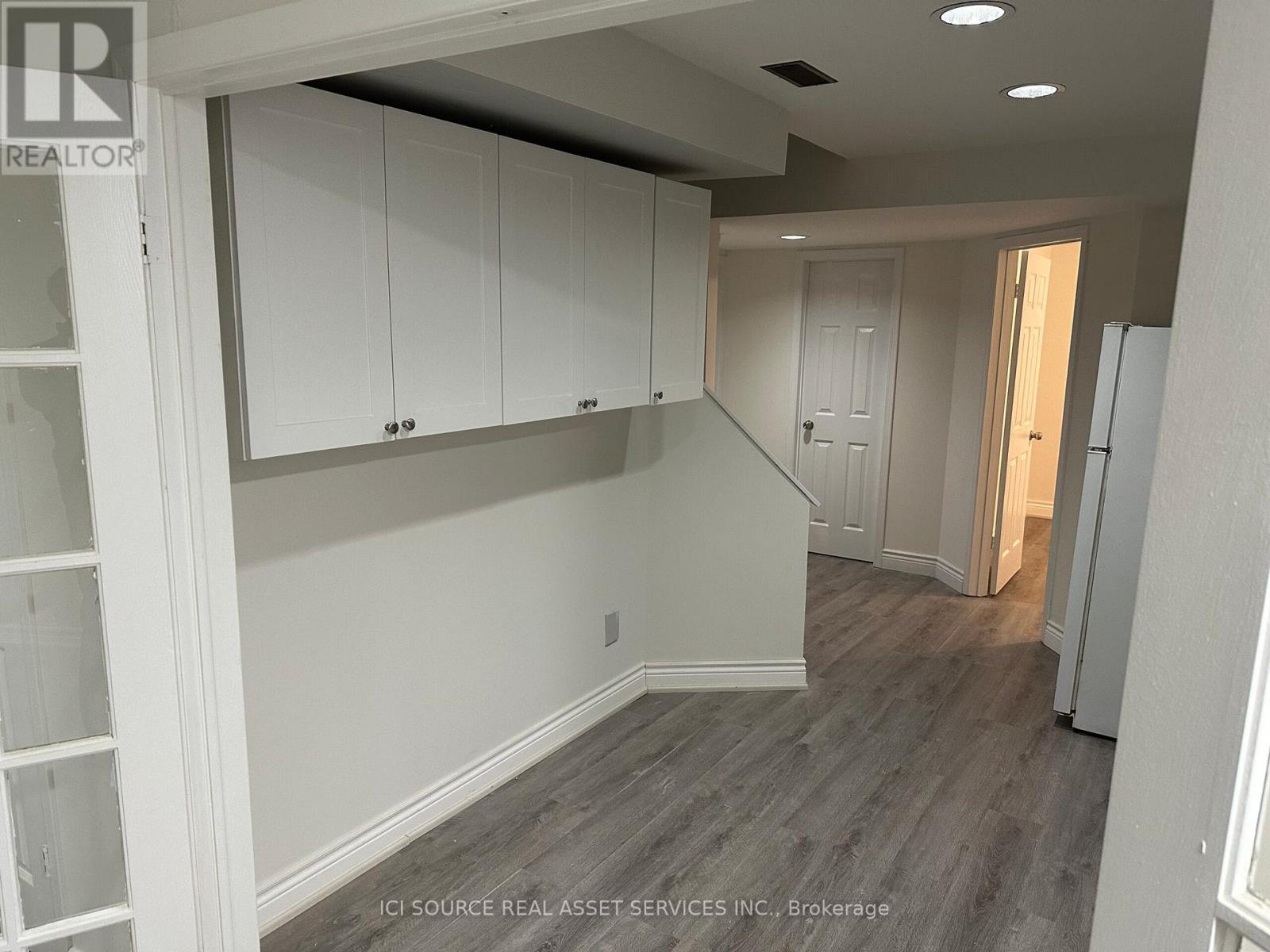 Lower - 155 Highland Crescent, Toronto, Ontario  M2L 1H2 - Photo 12 - C12557548