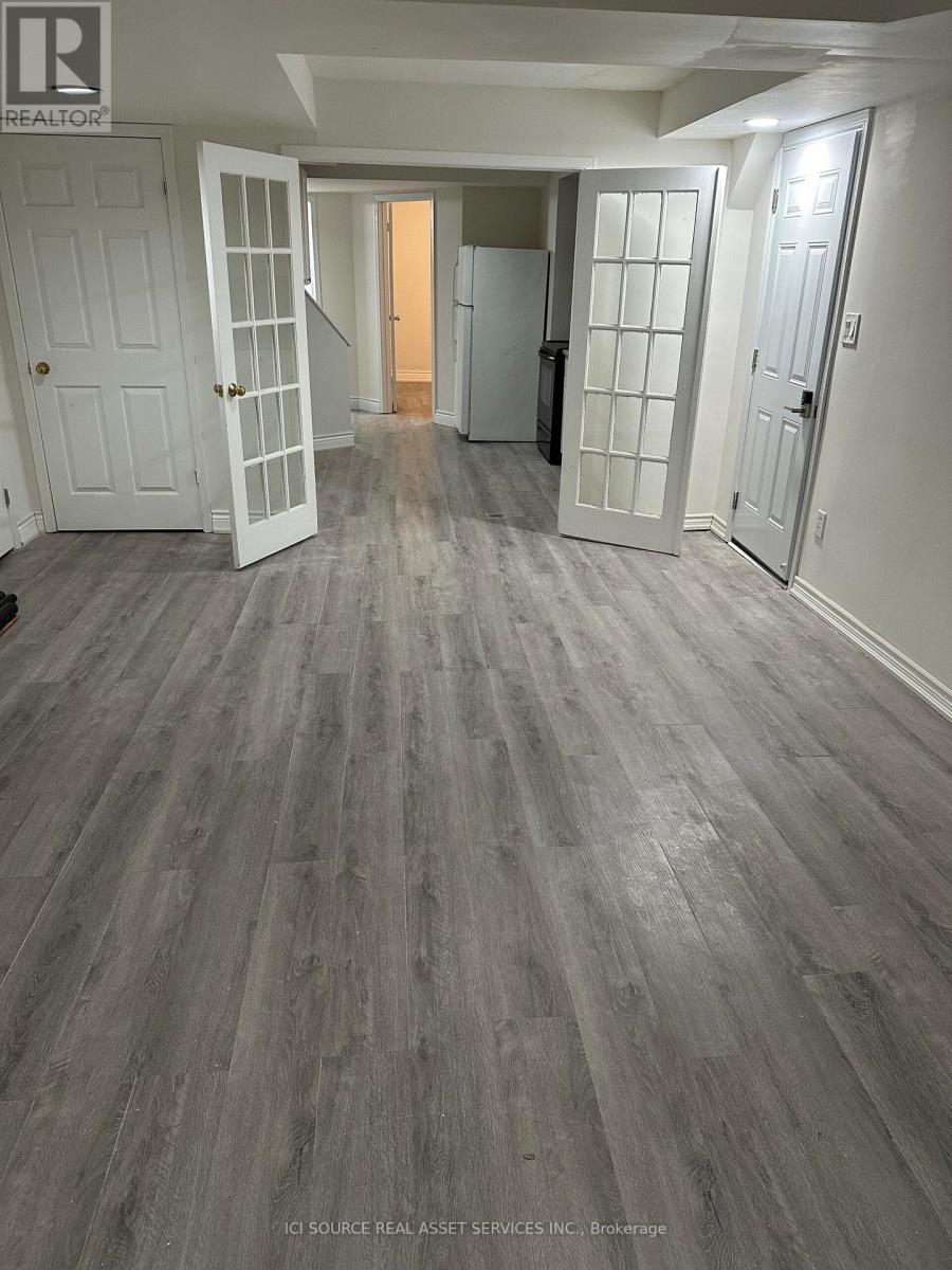 Lower - 155 Highland Crescent, Toronto, Ontario  M2L 1H2 - Photo 2 - C12557548