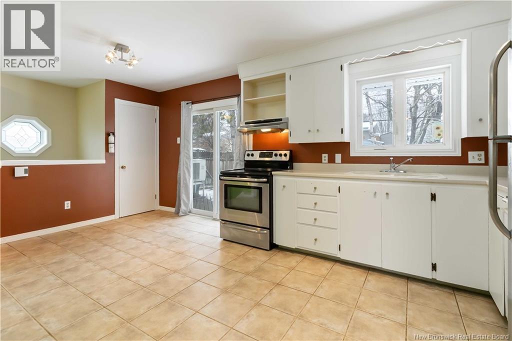 109 Sussex Avenue, Riverview, New Brunswick  E1B 3A3 - Photo 13 - NB130291