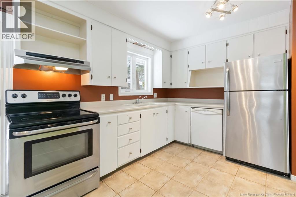109 Sussex Avenue, Riverview, New Brunswick  E1B 3A3 - Photo 14 - NB130291