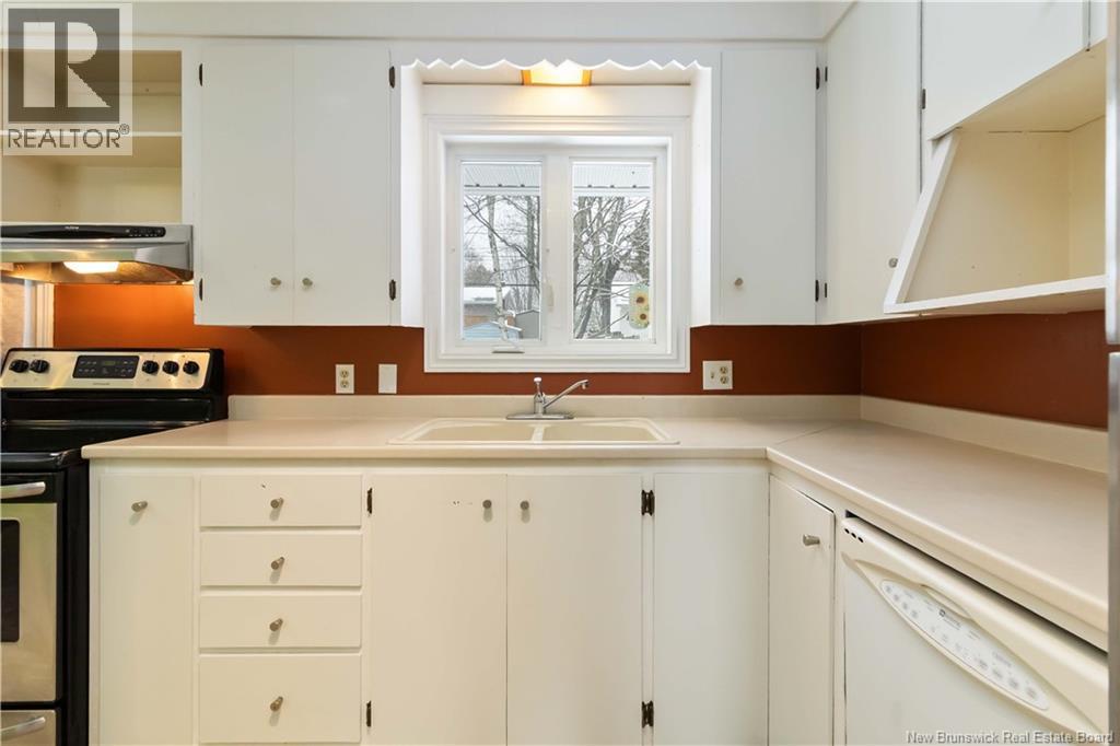 109 Sussex Avenue, Riverview, New Brunswick  E1B 3A3 - Photo 17 - NB130291