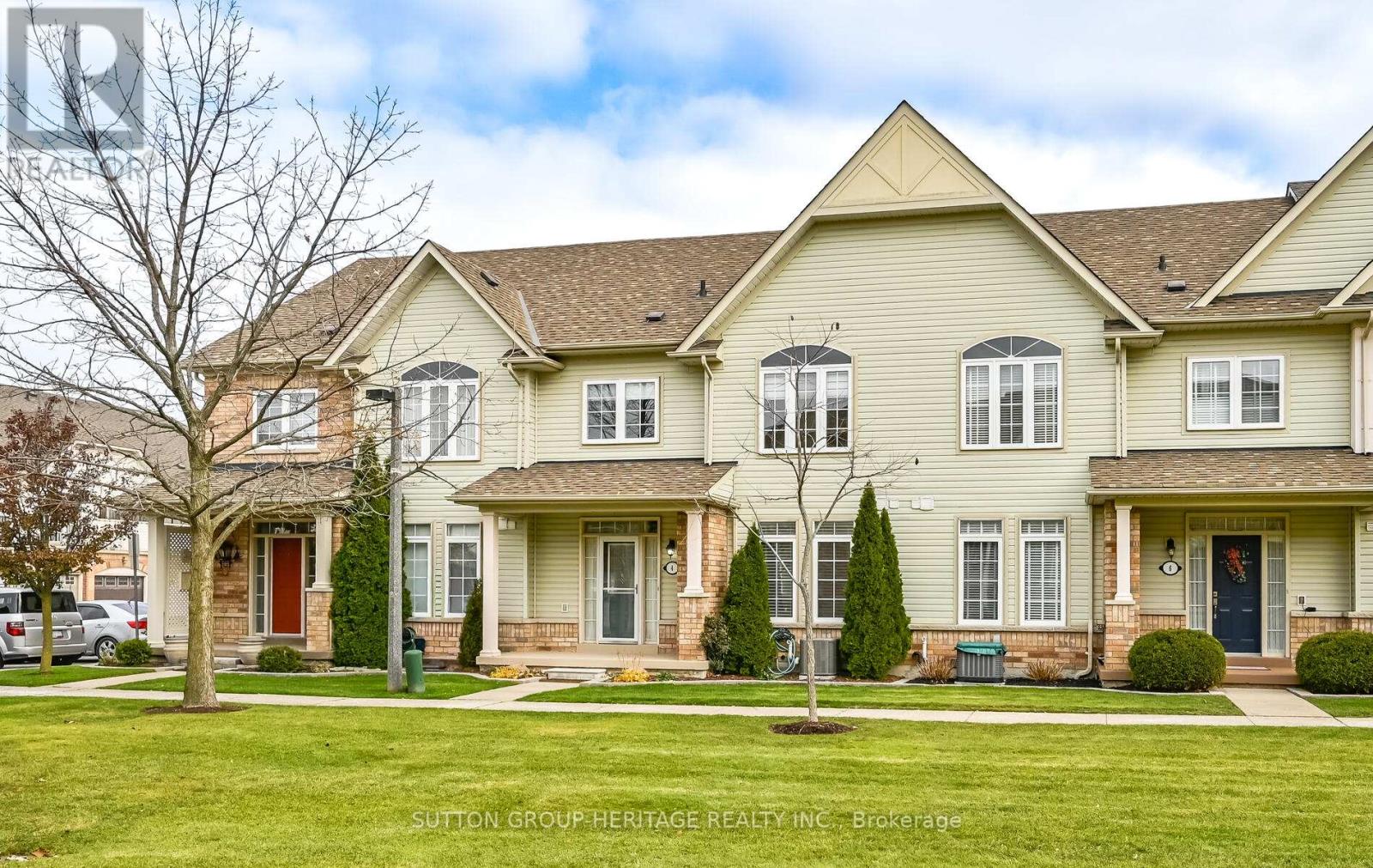 4 Lesterwood Way, Whitby, Ontario  L1R 0C9 - Photo 2 - E12557540