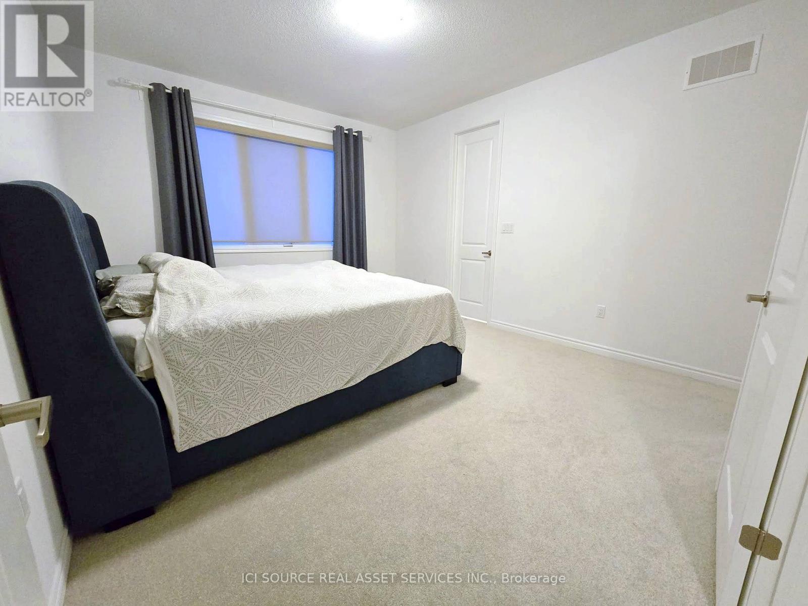 1405 Mockingbird Square, Pickering, Ontario  L1X 0N8 - Photo 25 - E12557544