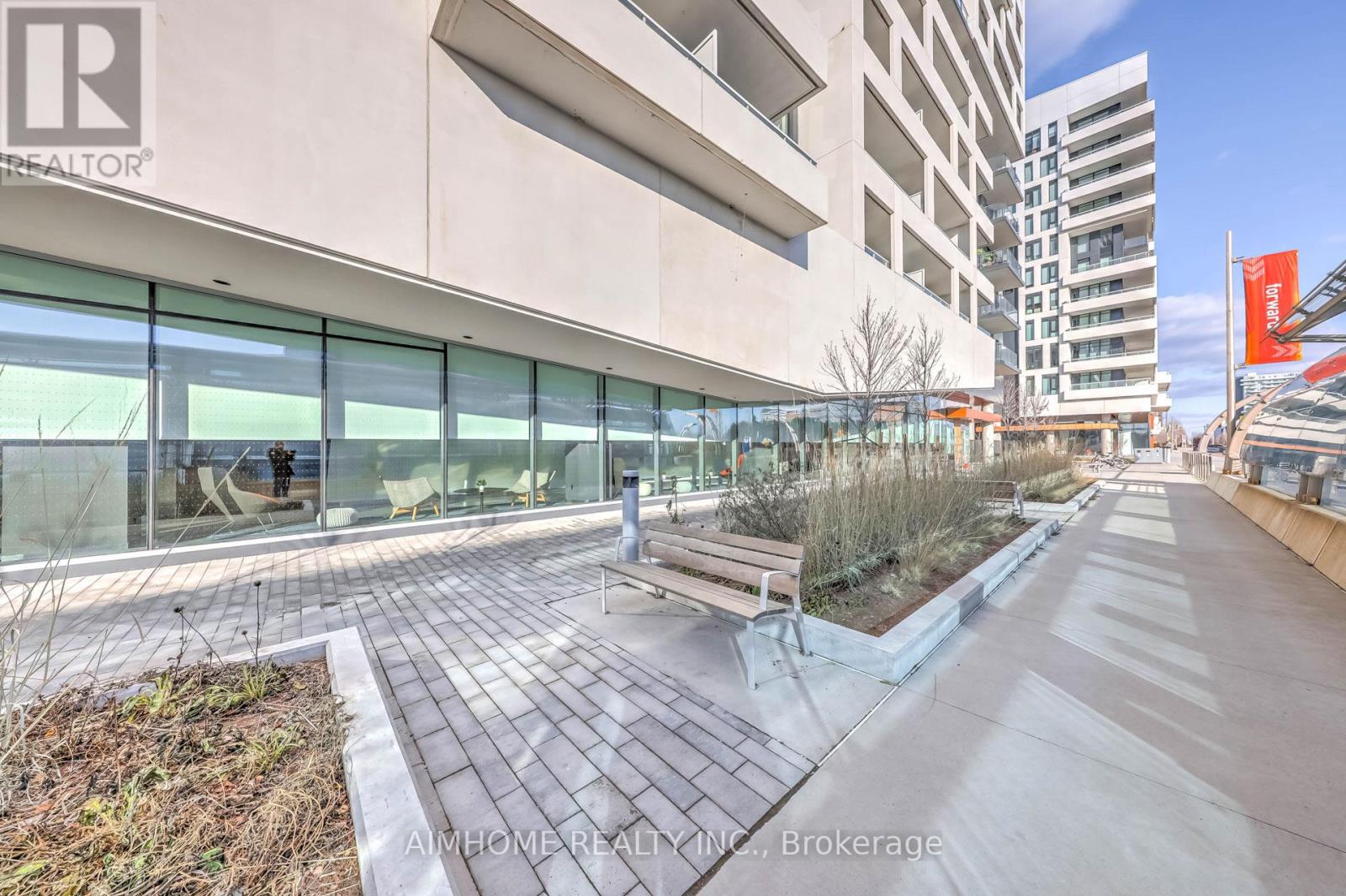 A313 - 10 Rouge Valley Drive, Markham, Ontario  L6G 0G9 - Photo 4 - N12557484