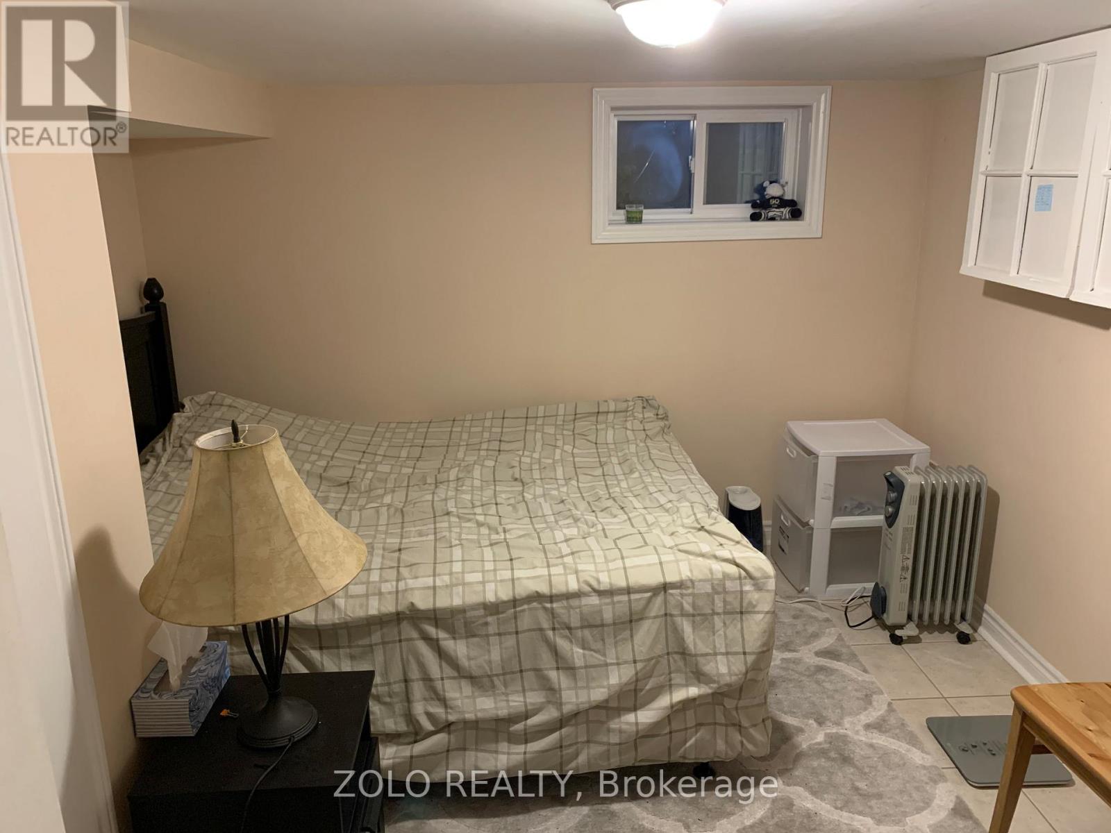 39 Ellerby Square N, Vaughan, Ontario  L4L 1N2 - Photo 12 - N12557486