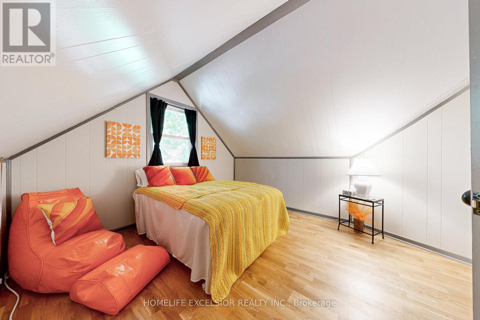 19043 Centre Street, East Gwillimbury, Ontario  L0G 1M0 - Photo 24 - N12557538