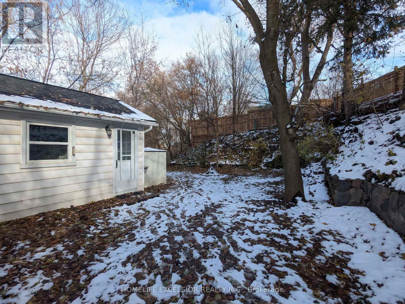 19043 Centre Street, East Gwillimbury, Ontario  L0G 1M0 - Photo 28 - N12557538