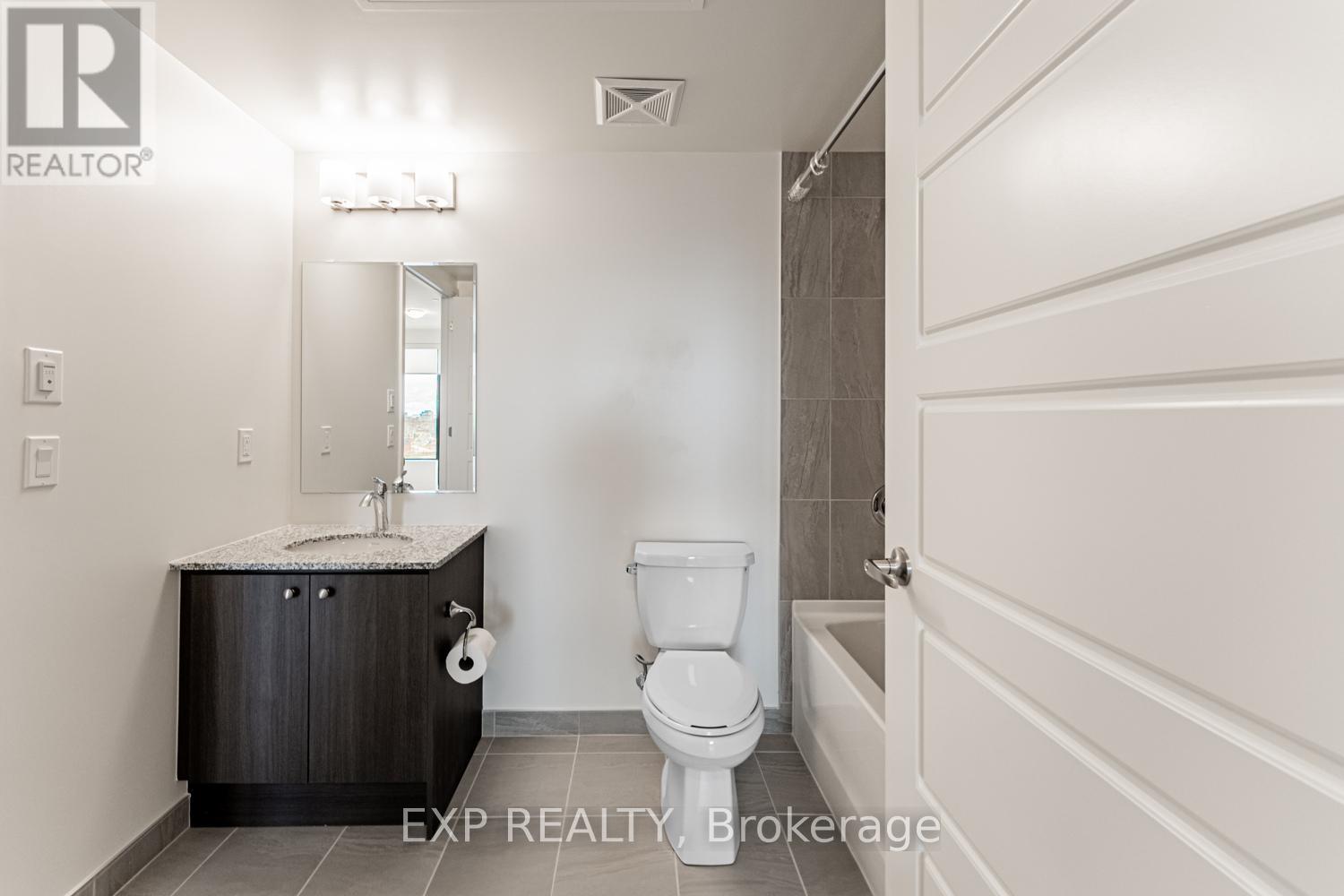 3006 William Cutmore Boulevard, Oakville, Ontario  L6H 8A4 - Photo 7 - W12557508