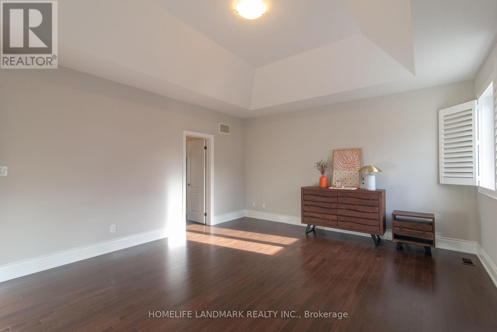 2128 Lillykin Street, Oakville, Ontario  L6H 0J7 - Photo 16 - W12557516