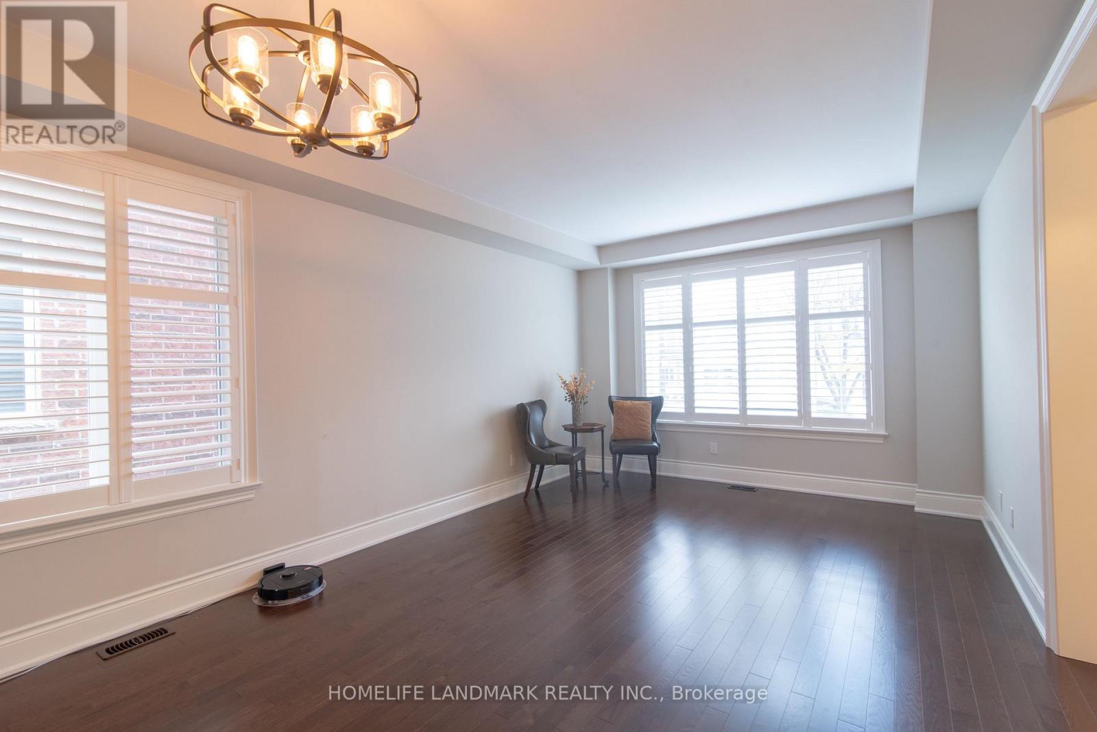 2128 Lillykin Street, Oakville, Ontario  L6H 0J7 - Photo 7 - W12557516