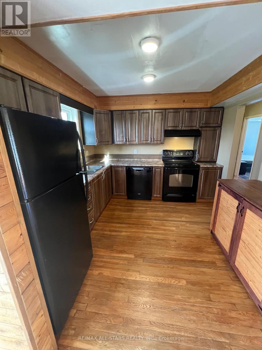 59 Falls Bay Road, Kawartha Lakes, Ontario  K0M 1A0 - Photo 10 - X12557598