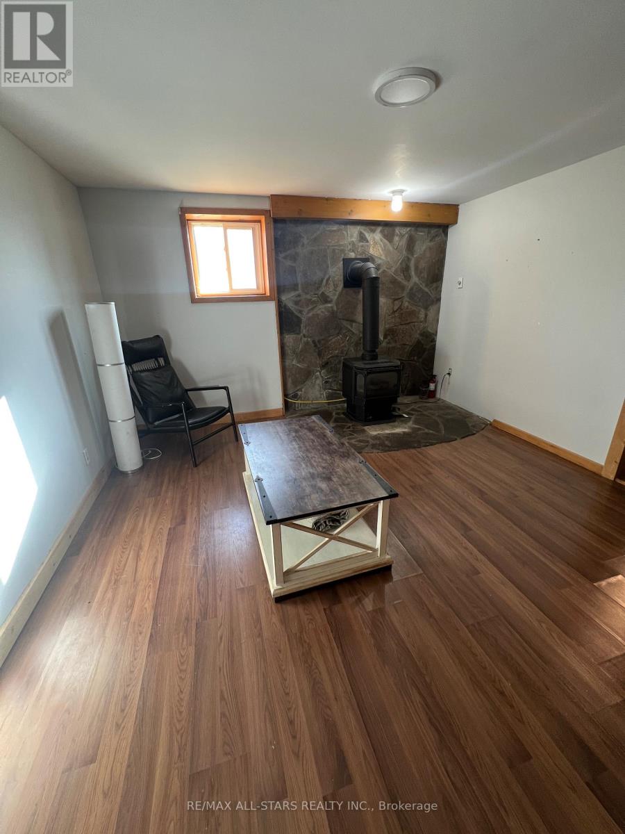 59 Falls Bay Road, Kawartha Lakes, Ontario  K0M 1A0 - Photo 22 - X12557598