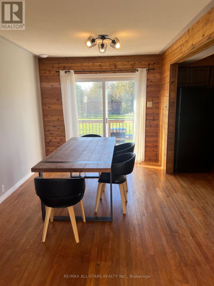 59 Falls Bay Road, Kawartha Lakes, Ontario  K0M 1A0 - Photo 8 - X12557598