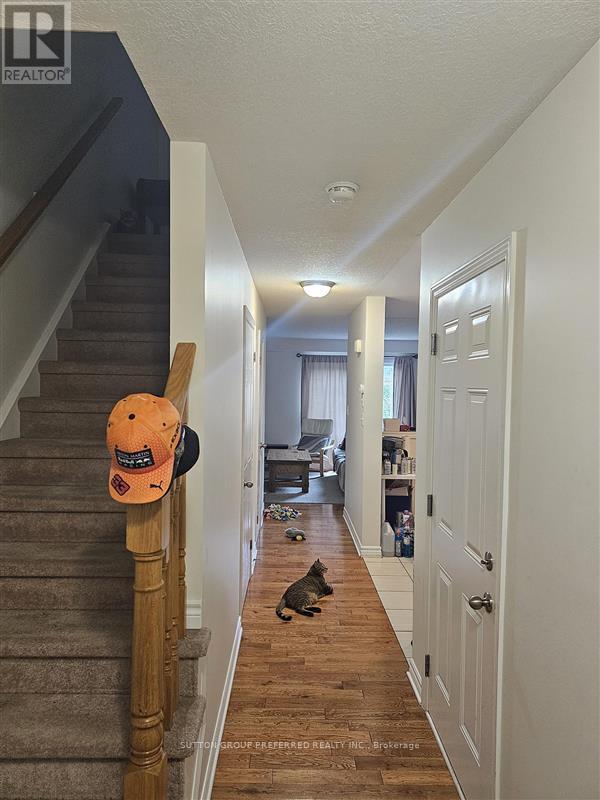 1059 Whetherfield Street, London North, Ontario  N6H 0B6 - Photo 2 - X12557596