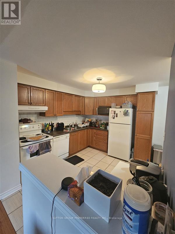 1059 Whetherfield Street, London North, Ontario  N6H 0B6 - Photo 3 - X12557596