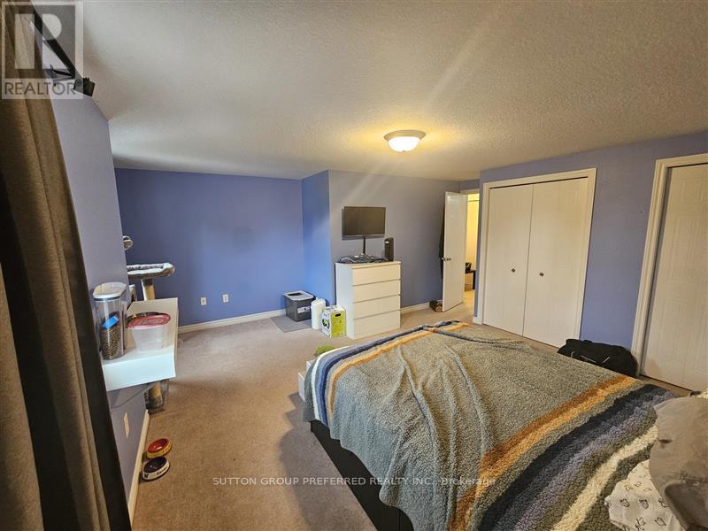 1059 Whetherfield Street, London North, Ontario  N6H 0B6 - Photo 6 - X12557596