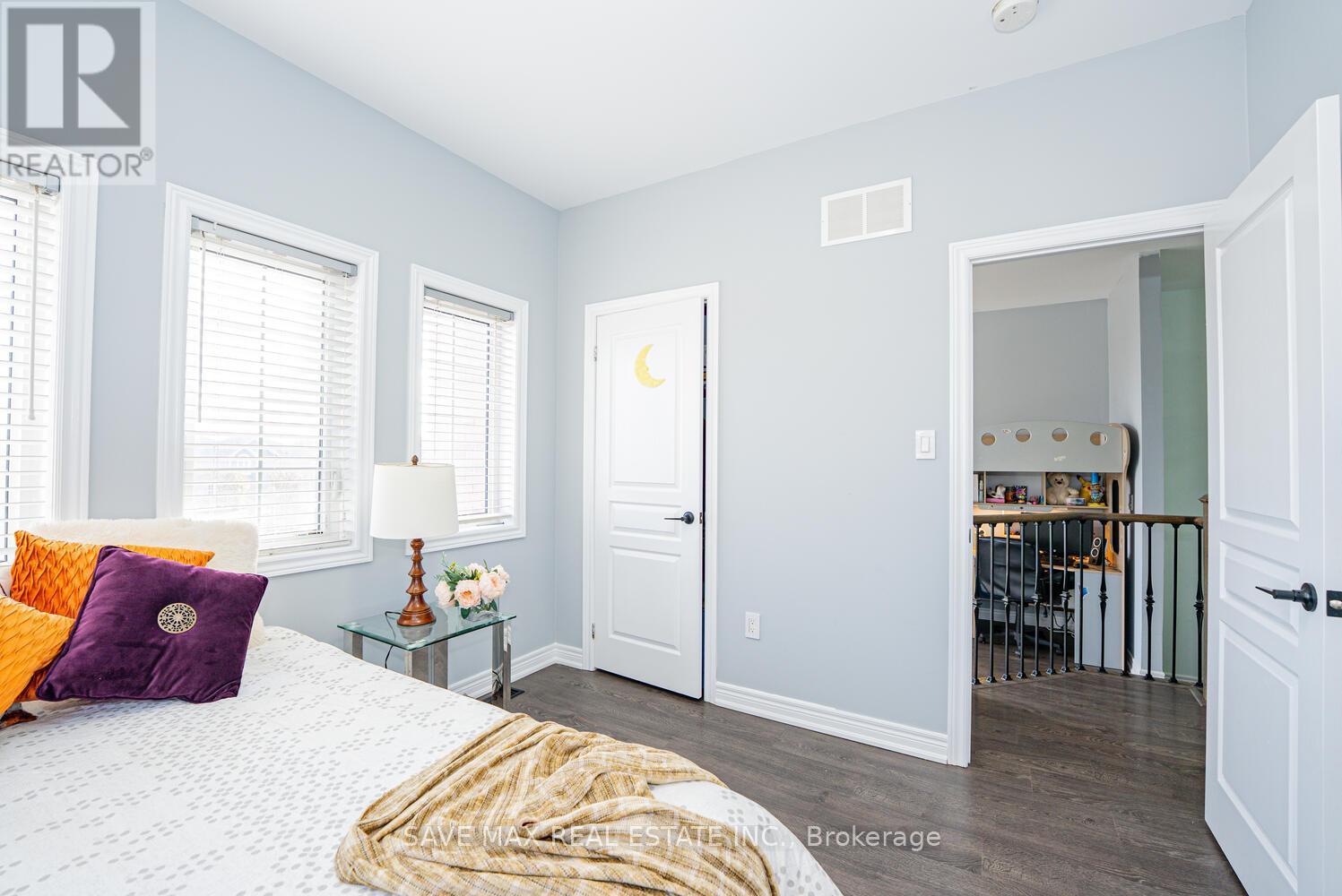 39 Divinity Circle, Brampton, Ontario  L7A 3Y4 - Photo 28 - W12557572