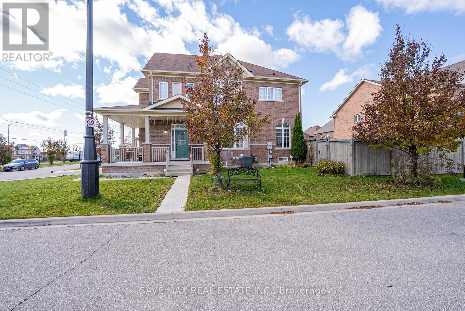 39 Divinity Circle, Brampton, Ontario  L7A 3Y4 - Photo 47 - W12557572