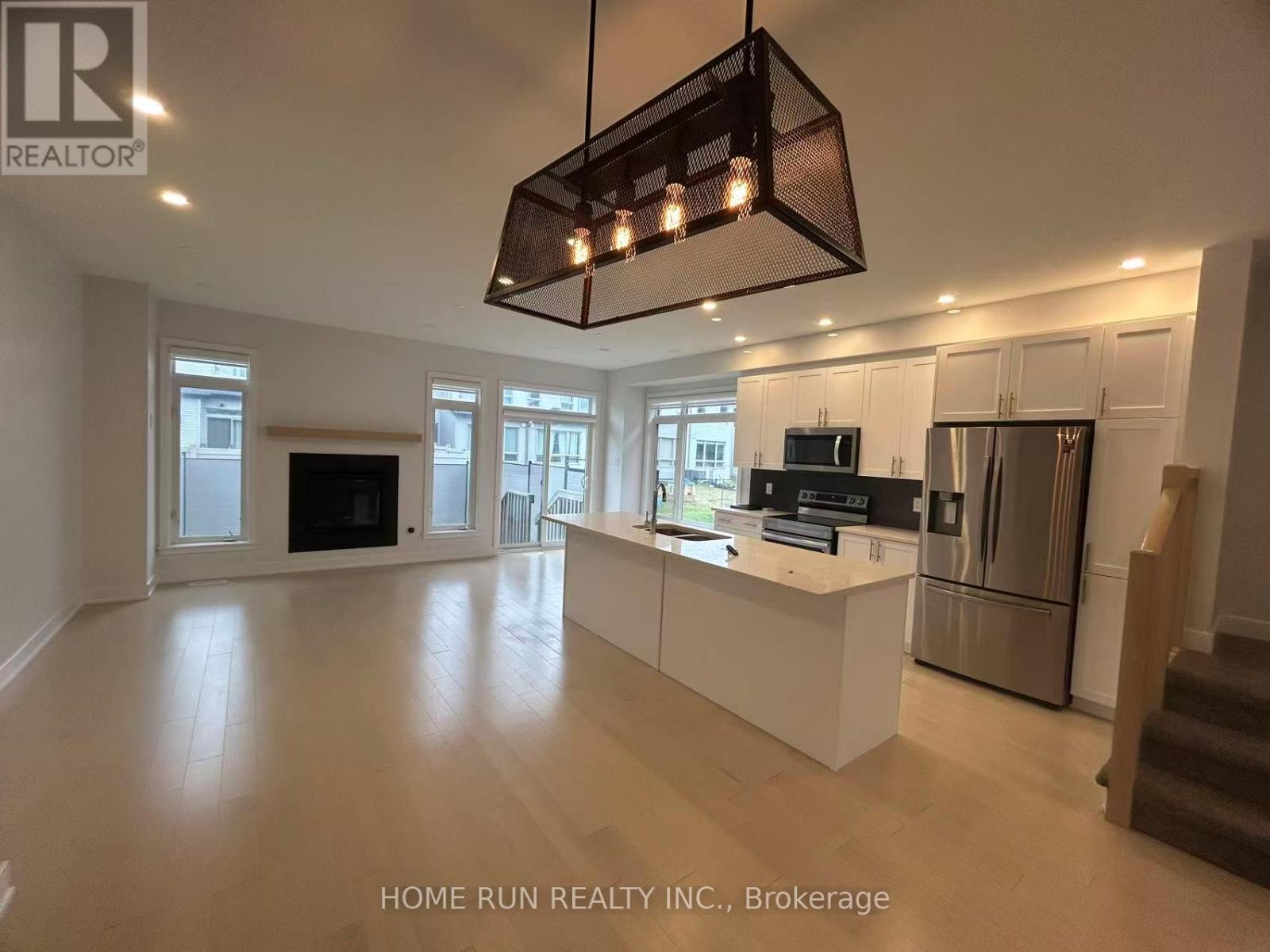 870 Solarium Avenue, Ottawa, Ontario  K4M 0H1 - Photo 7 - X12557576