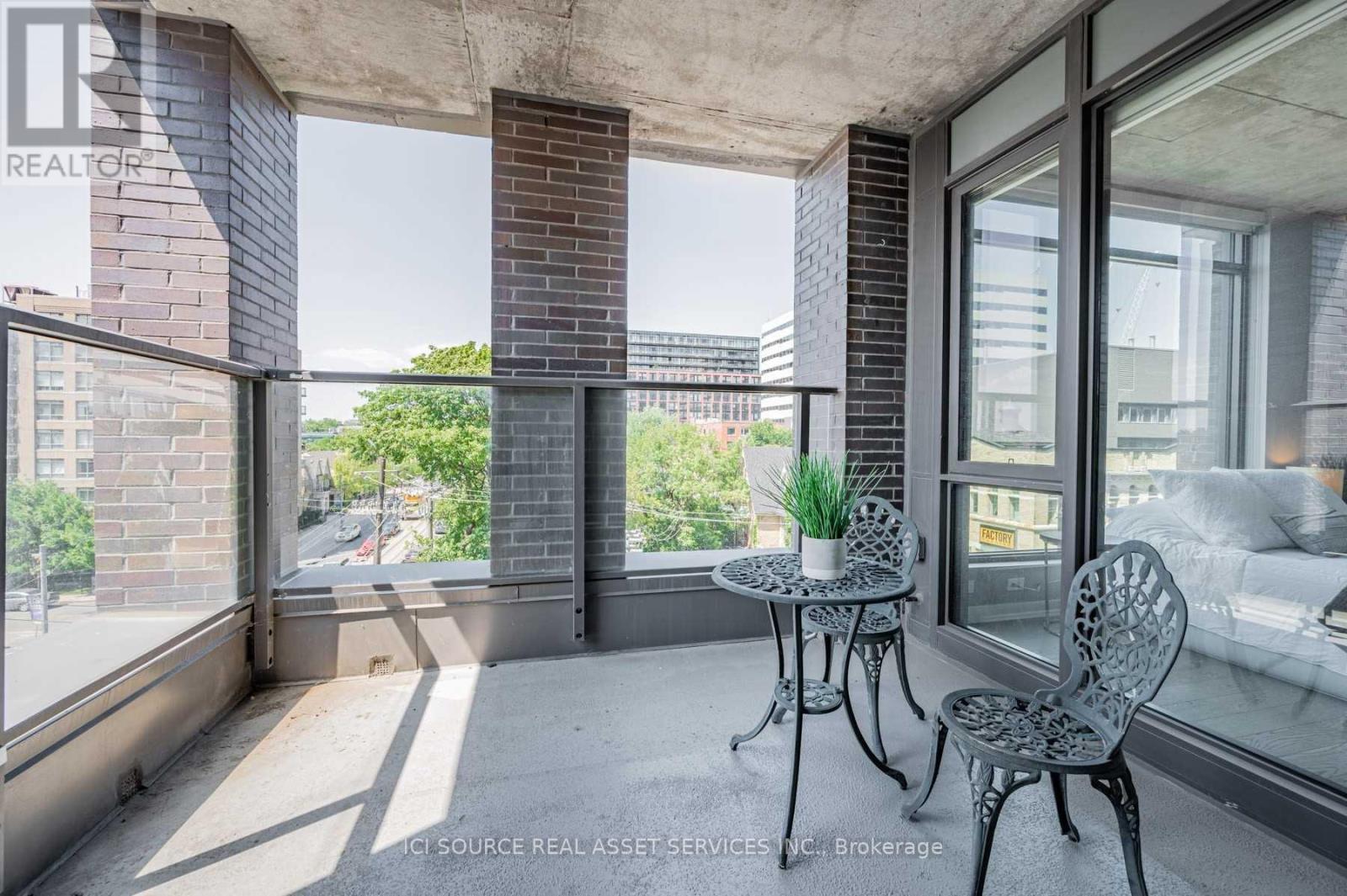 412 - 111 Bathurst Street, Toronto, Ontario  M5V 0M9 - Photo 10 - C12557592