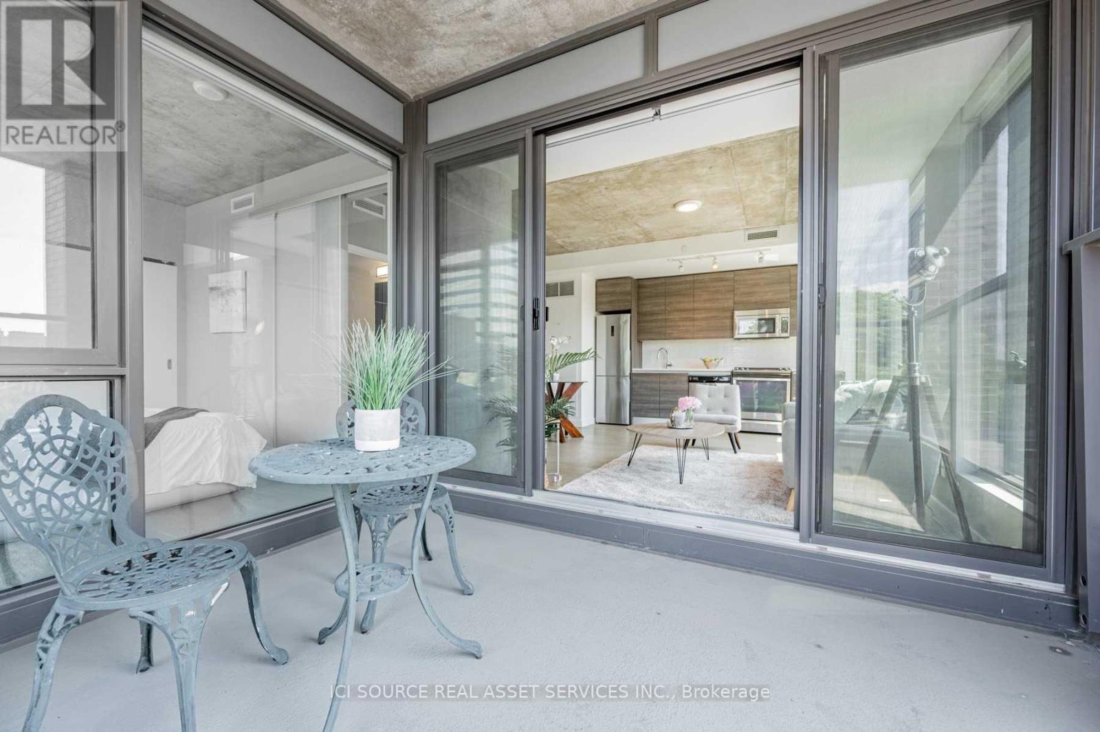 412 - 111 Bathurst Street, Toronto, Ontario  M5V 0M9 - Photo 11 - C12557592