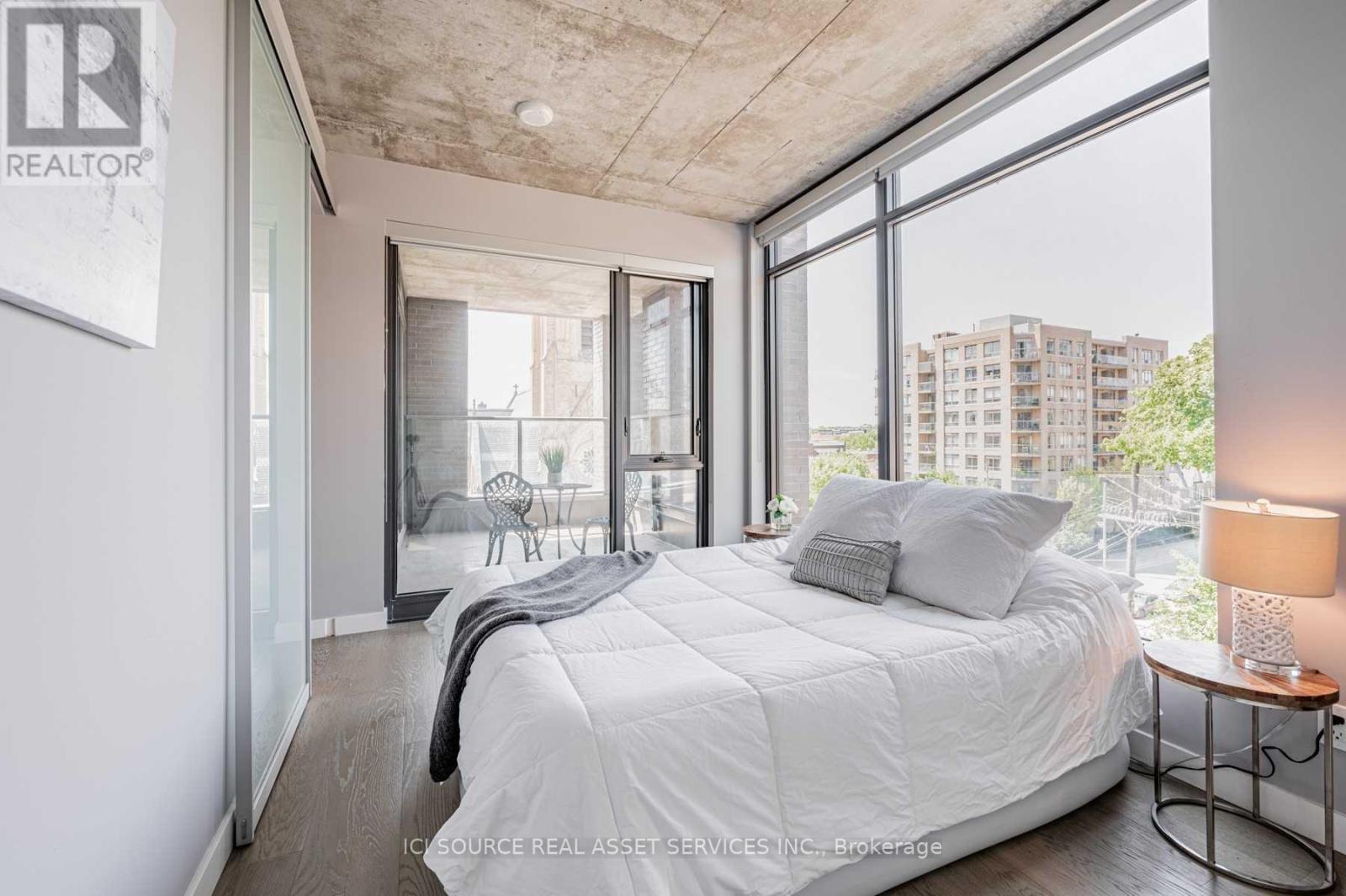 412 - 111 Bathurst Street, Toronto, Ontario  M5V 0M9 - Photo 16 - C12557592