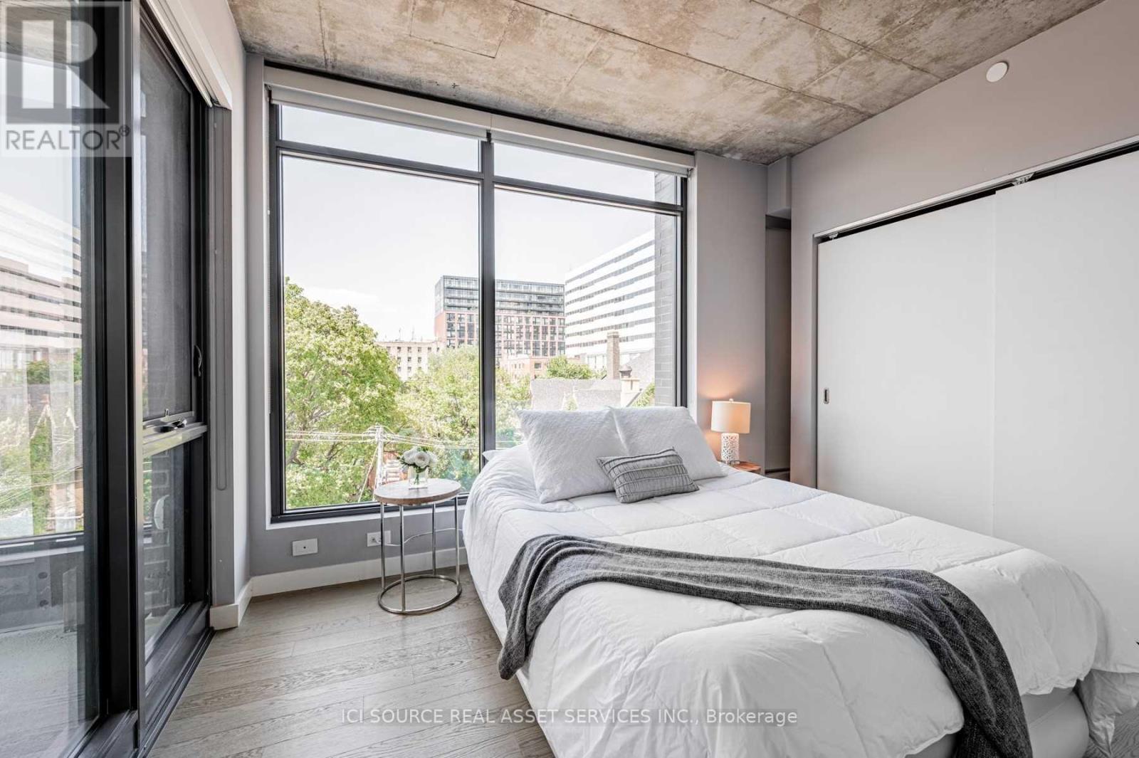 412 - 111 Bathurst Street, Toronto, Ontario  M5V 0M9 - Photo 17 - C12557592