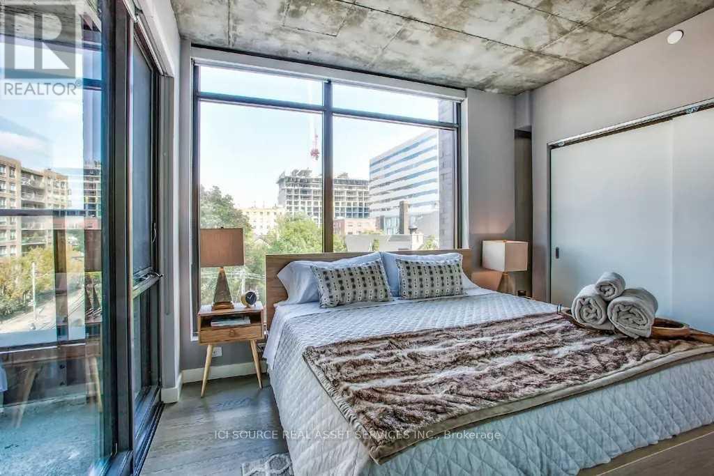 412 - 111 Bathurst Street, Toronto, Ontario  M5V 0M9 - Photo 6 - C12557592