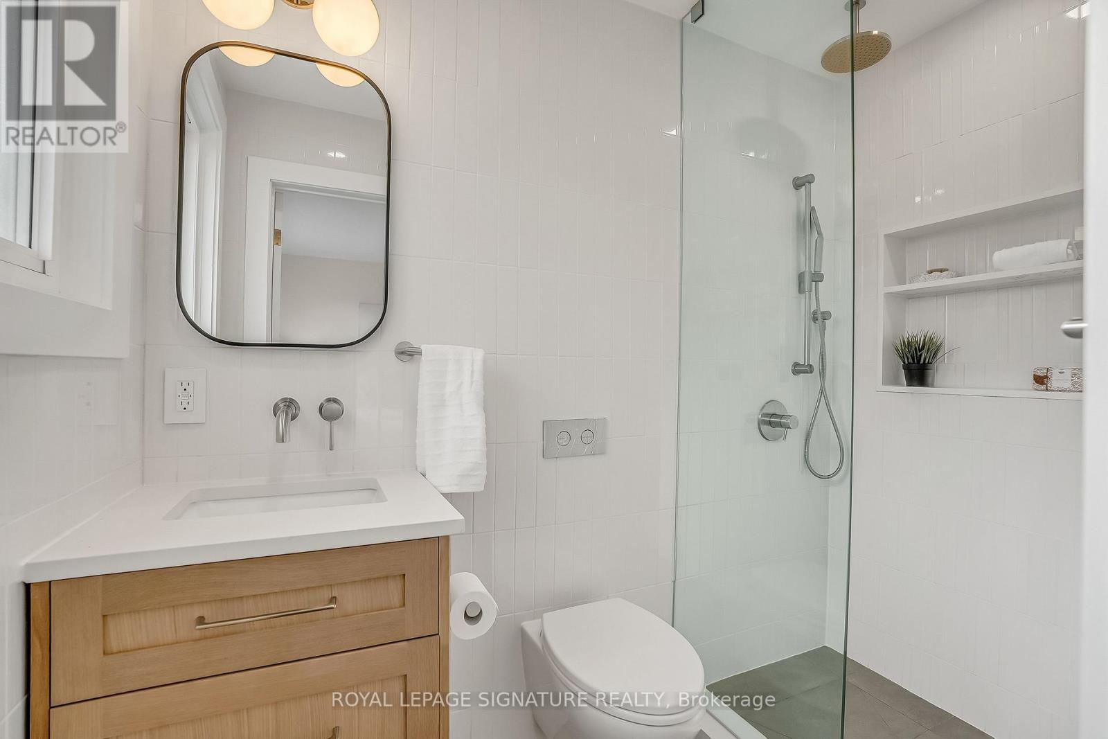 15 Oldborough Circle, Toronto, Ontario  M2J 3A1 - Photo 23 - C12557608