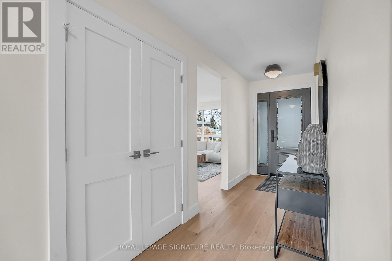 15 Oldborough Circle, Toronto, Ontario  M2J 3A1 - Photo 6 - C12557608