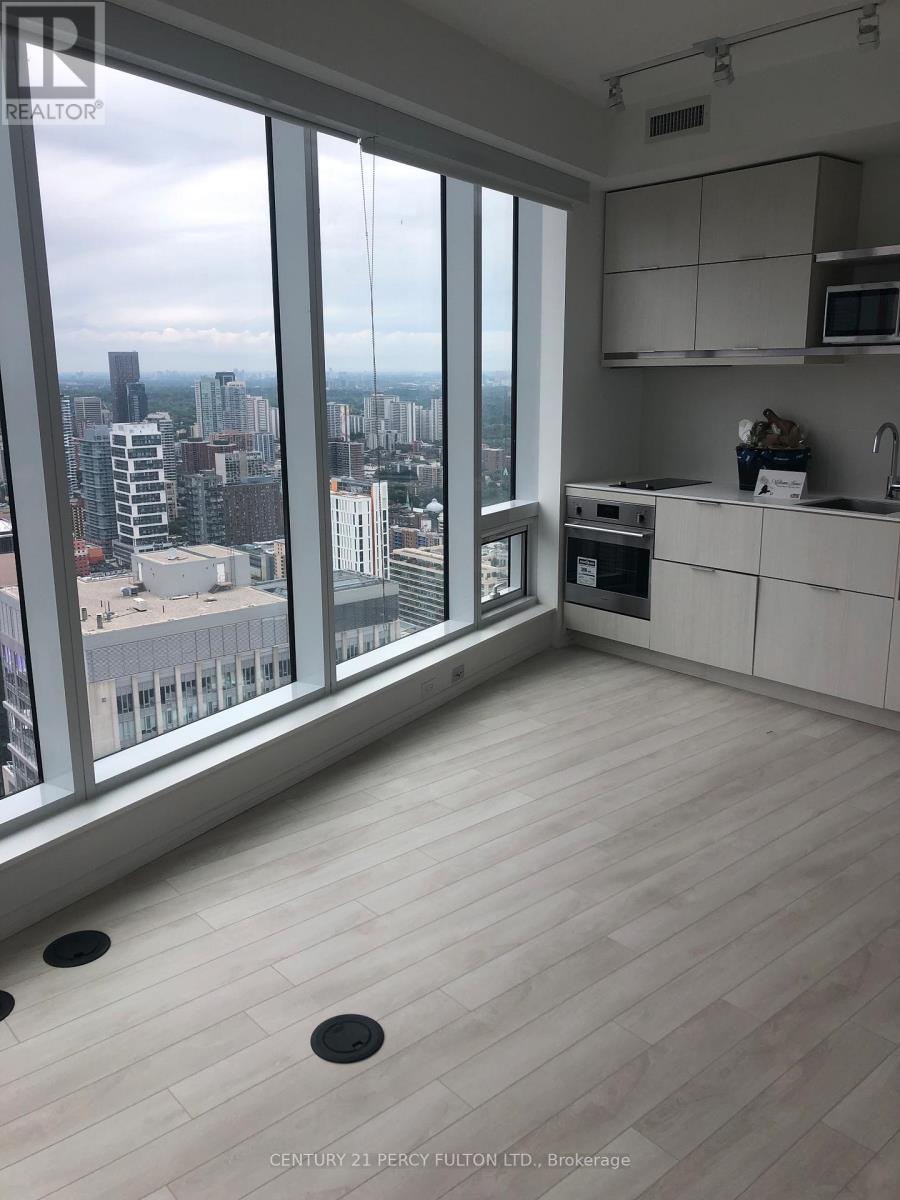 4712 - 197 Yonge Street, Toronto, Ontario  M5B 1M4 - Photo 5 - C12557612