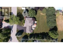 10 KEHOE COURT, King, Ontario