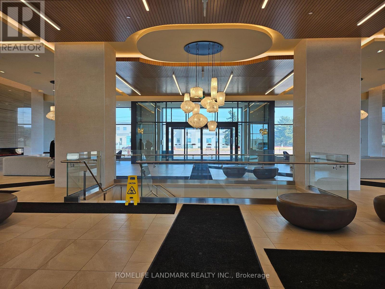 216 - 8960 Jane Street, Vaughan, Ontario  L4K 0N9 - Photo 2 - N12557584