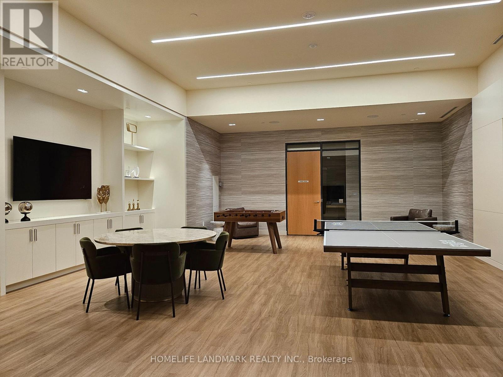 216 - 8960 Jane Street, Vaughan, Ontario  L4K 0N9 - Photo 4 - N12557584