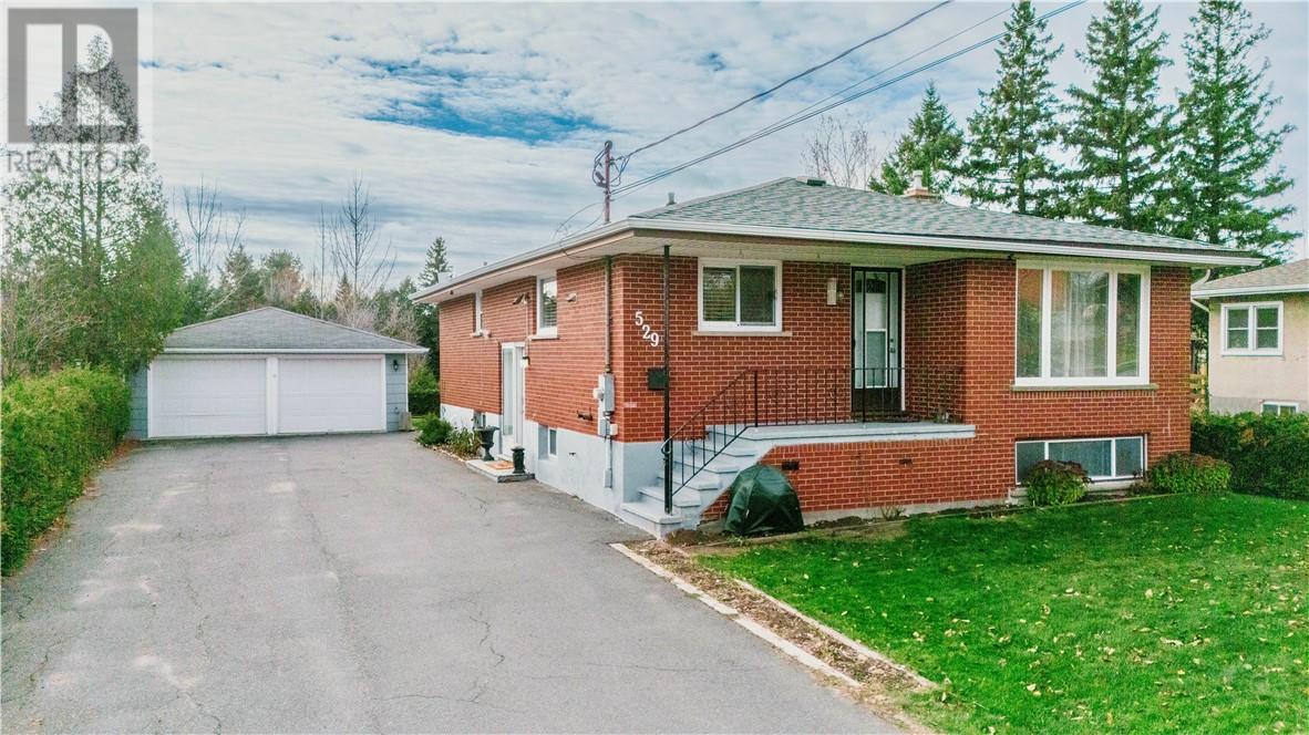 529 Bouchard Street, Greater Sudbury, Ontario