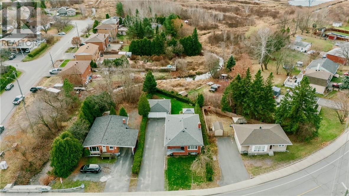 529 Bouchard Street, Greater Sudbury, Ontario  P3E 2L2 - Photo 14 - 2125657