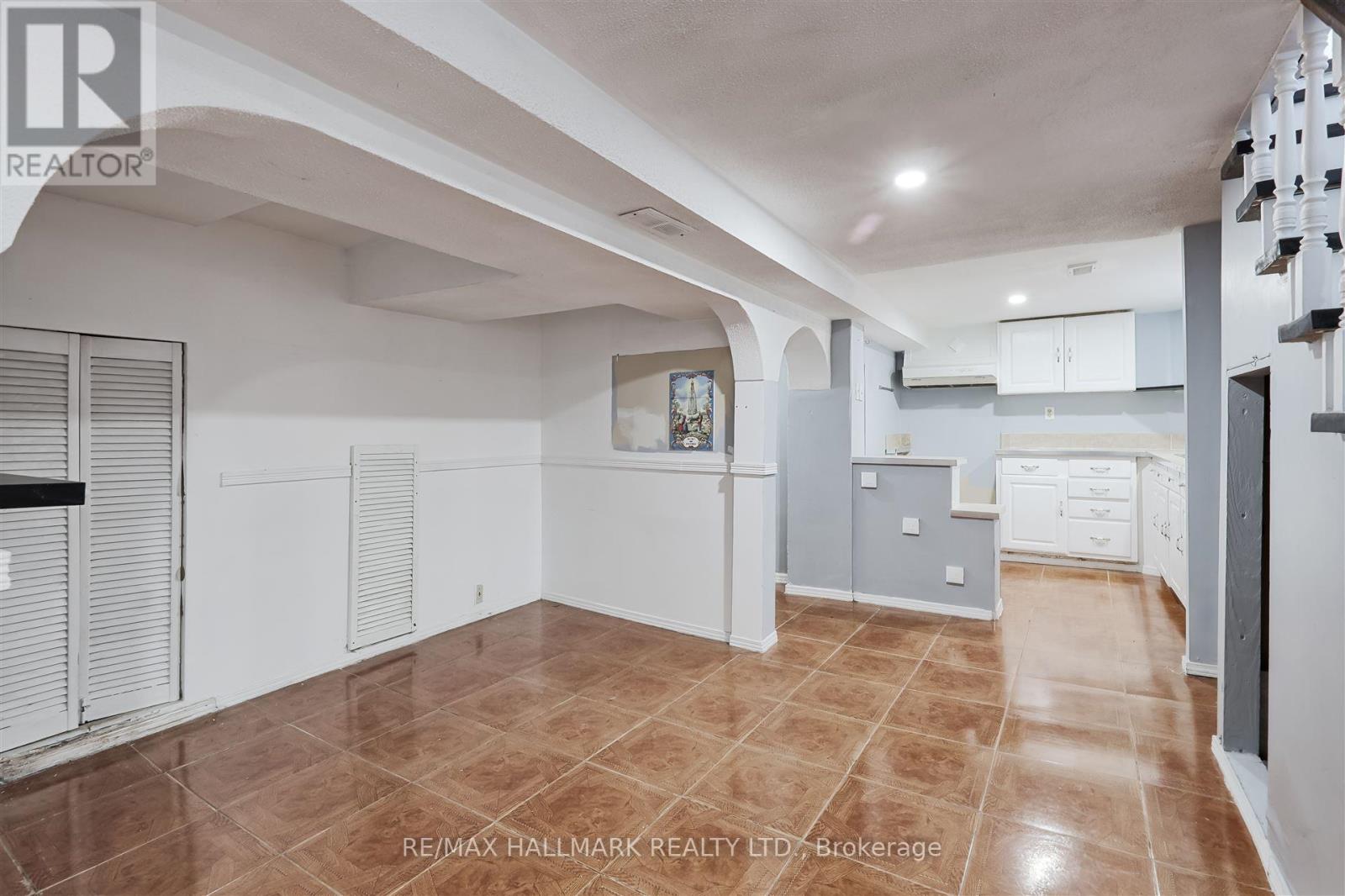 161 Sellers Avenue, Toronto, Ontario  M6E 3V1 - Photo 25 - W12557602