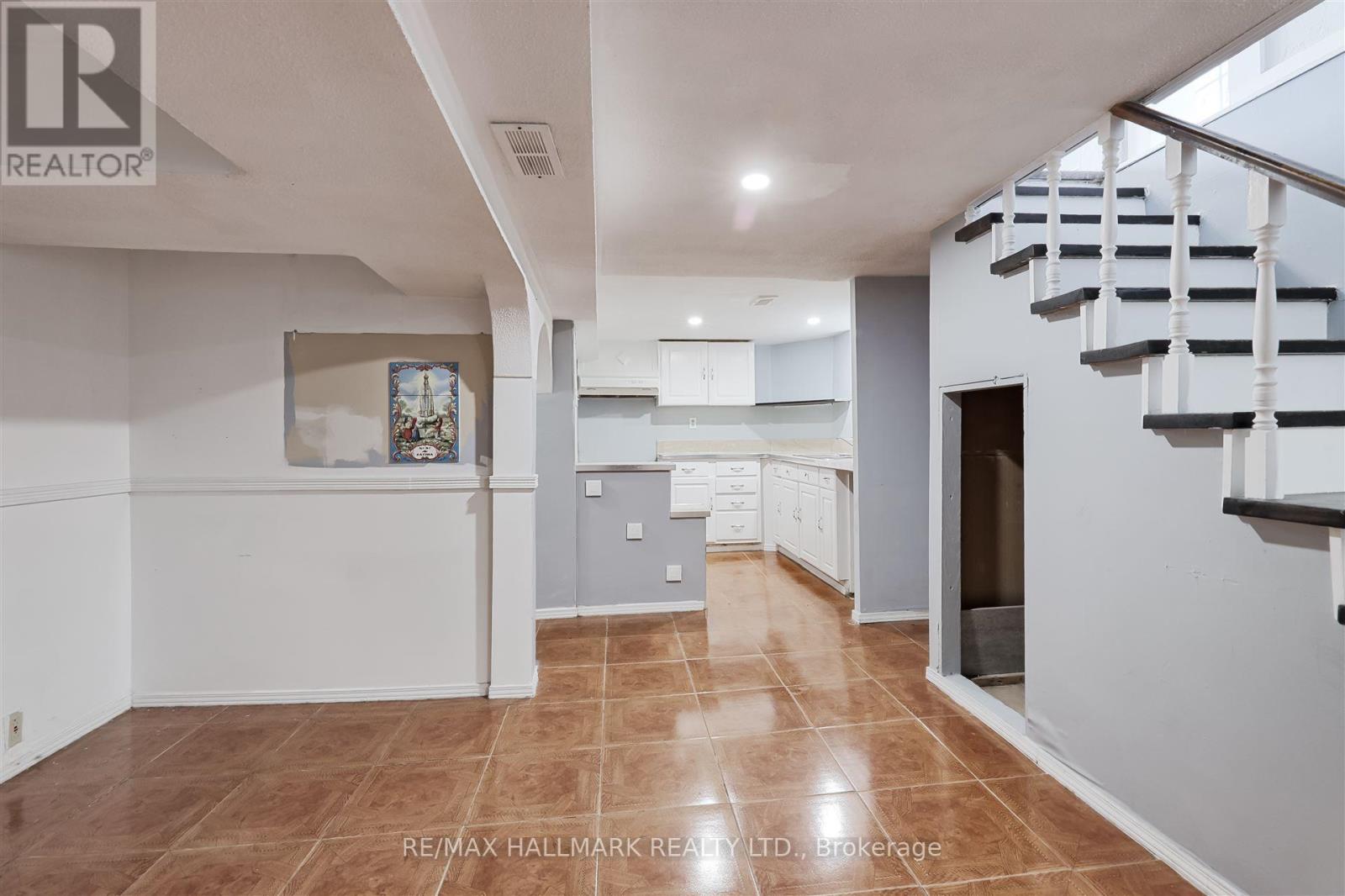 161 Sellers Avenue, Toronto, Ontario  M6E 3V1 - Photo 26 - W12557602