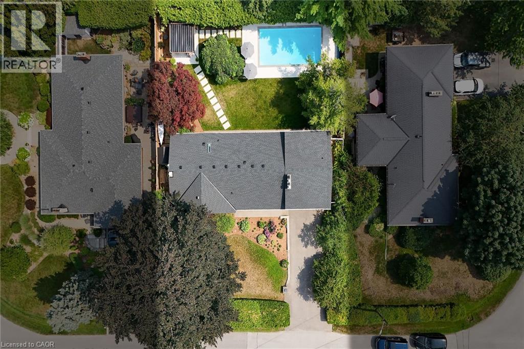 655 Gayne Boulevard, Burlington, Ontario  L7T 3V8 - Photo 1 - 40761165